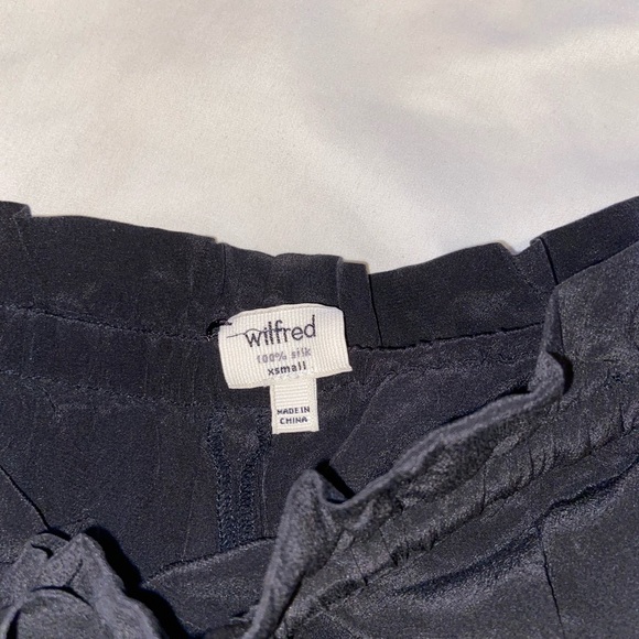 Wilfred black short bottoms XS - Picture 3 of 4